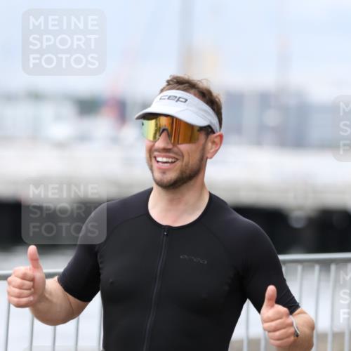 16.08.2026 - KN Förde Triathlon 2026 Antke Förster http://msf.ph/oto/9997141 16.08.2026 12:06:17 Laufen  meine-sportfotos.de
