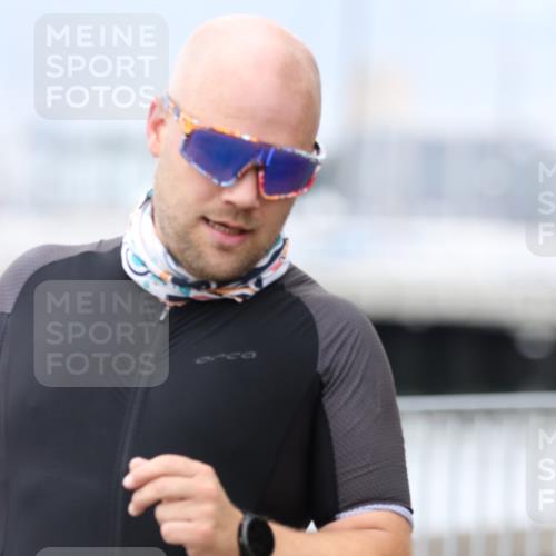 16.08.2026 - KN Förde Triathlon 2026 Antke Förster http://msf.ph/oto/9997153 16.08.2026 12:06:30 Laufen  meine-sportfotos.de