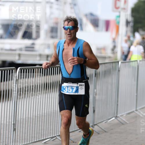 16.08.2026 - KN Förde Triathlon 2026 Antke Förster http://msf.ph/oto/9997154 16.08.2026 12:06:35 Laufen  meine-sportfotos.de