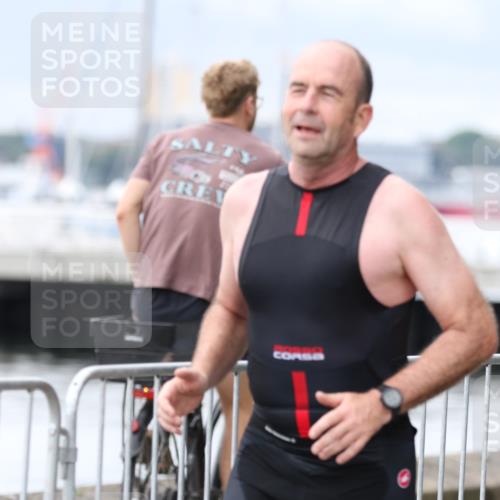 16.08.2026 - KN Förde Triathlon 2026 Antke Förster http://msf.ph/oto/9997170 16.08.2026 12:06:47 Laufen  meine-sportfotos.de