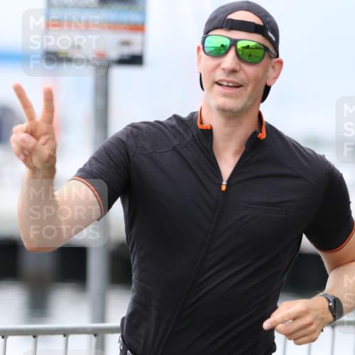 16.08.2026 - KN Förde Triathlon 2026 Antke Förster http://msf.ph/oto/9997174 16.08.2026 12:06:50 Laufen  meine-sportfotos.de