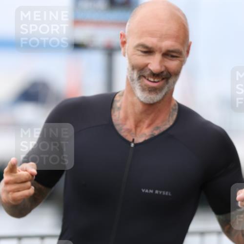 16.08.2026 - KN Förde Triathlon 2026 Antke Förster http://msf.ph/oto/9997203 16.08.2026 12:07:23 Laufen  meine-sportfotos.de