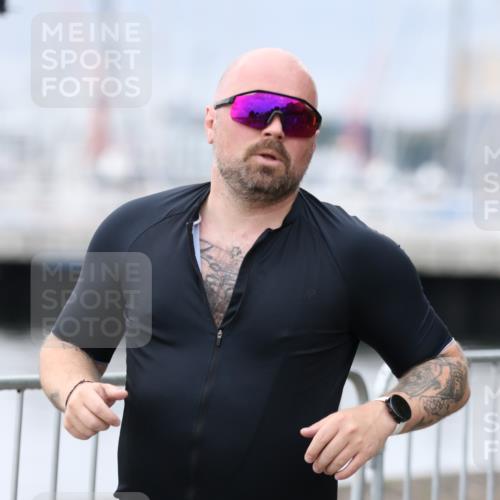 16.08.2026 - KN Förde Triathlon 2026 Antke Förster http://msf.ph/oto/9997213 16.08.2026 12:07:33 Laufen  meine-sportfotos.de