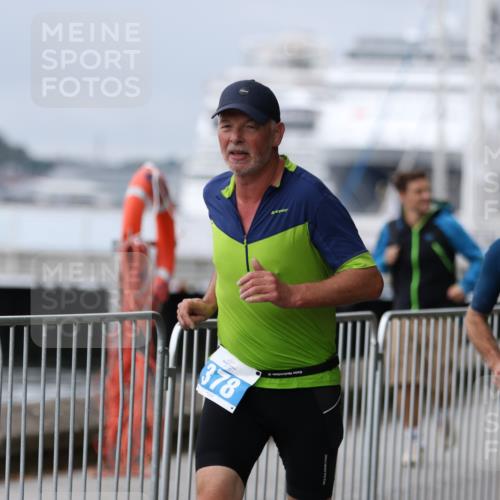 16.08.2026 - KN Förde Triathlon 2026 Antke Förster http://msf.ph/oto/9997236 16.08.2026 12:08:03 Laufen  meine-sportfotos.de