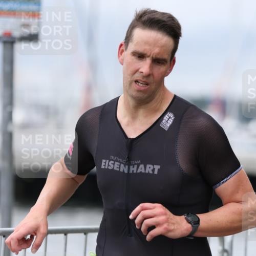 16.08.2026 - KN Förde Triathlon 2026 Antke Förster http://msf.ph/oto/9997264 16.08.2026 12:08:33 Laufen  meine-sportfotos.de