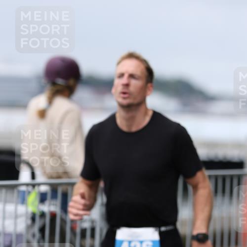 16.08.2026 - KN Förde Triathlon 2026 Antke Förster http://msf.ph/oto/9997308 16.08.2026 12:09:38 Laufen  meine-sportfotos.de