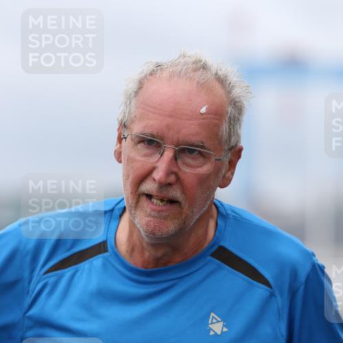 16.08.2026 - KN Förde Triathlon 2026 Antke Förster http://msf.ph/oto/9997324 16.08.2026 12:09:51 Laufen  meine-sportfotos.de