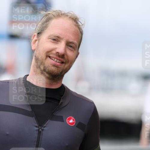 16.08.2026 - KN Förde Triathlon 2026 Antke Förster http://msf.ph/oto/9997333 16.08.2026 12:09:57 Laufen  meine-sportfotos.de