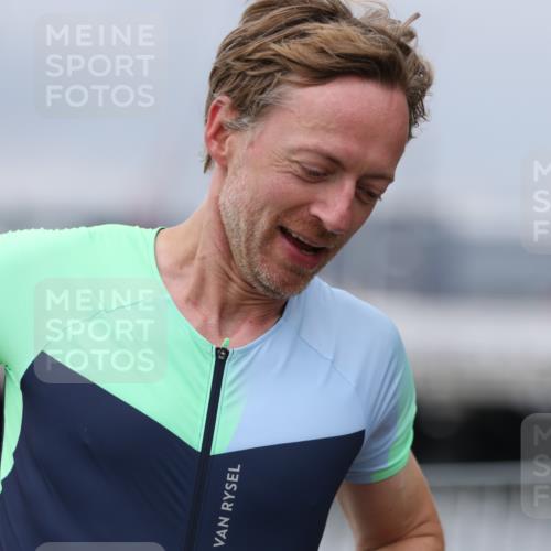 16.08.2026 - KN Förde Triathlon 2026 Antke Förster http://msf.ph/oto/9997341 16.08.2026 12:10:07 Laufen  meine-sportfotos.de