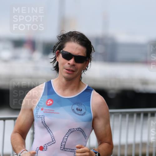 16.08.2026 - KN Förde Triathlon 2026 Antke Förster http://msf.ph/oto/9997343 16.08.2026 12:10:09 Laufen  meine-sportfotos.de