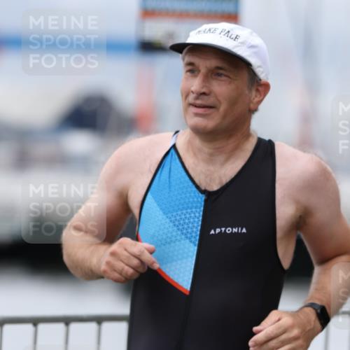 16.08.2026 - KN Förde Triathlon 2026 Antke Förster http://msf.ph/oto/9997348 16.08.2026 12:10:13 Laufen  meine-sportfotos.de