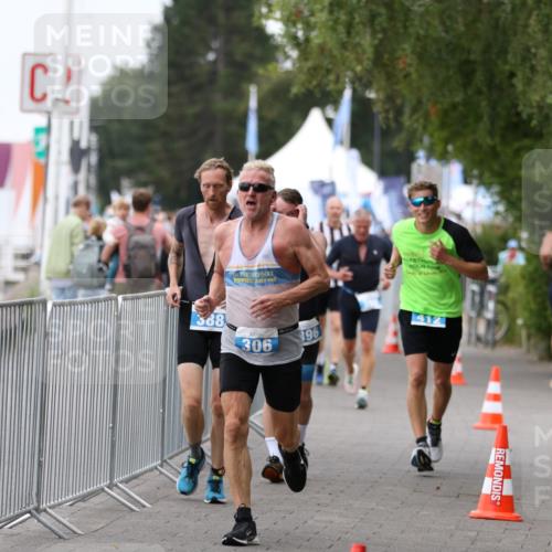 16.08.2026 - KN Förde Triathlon 2026 Antke Förster http://msf.ph/oto/9997390 16.08.2026 12:11:45 Laufen  meine-sportfotos.de