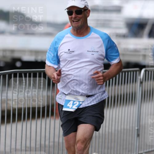 16.08.2026 - KN Förde Triathlon 2026 Antke Förster http://msf.ph/oto/9997391 16.08.2026 12:11:46 Laufen  meine-sportfotos.de