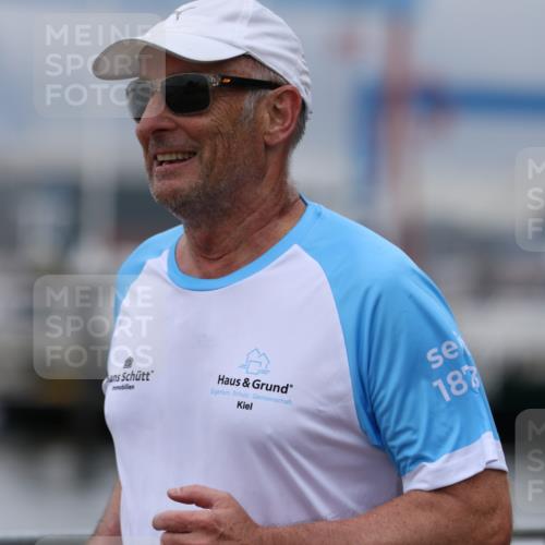 16.08.2026 - KN Förde Triathlon 2026 Antke Förster http://msf.ph/oto/9997394 16.08.2026 12:11:49 Laufen  meine-sportfotos.de