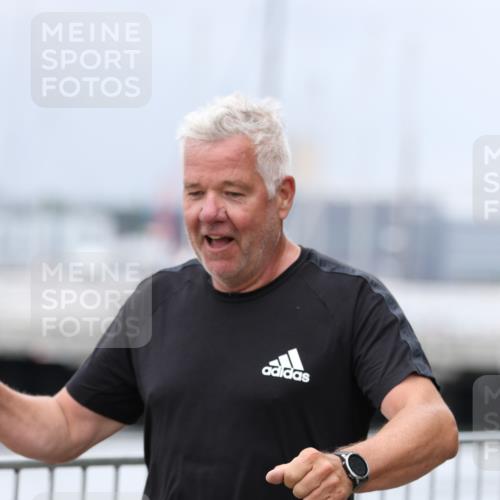 16.08.2026 - KN Förde Triathlon 2026 Antke Förster http://msf.ph/oto/9997422 16.08.2026 12:12:40 Laufen  meine-sportfotos.de
