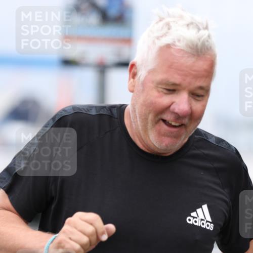 16.08.2026 - KN Förde Triathlon 2026 Antke Förster http://msf.ph/oto/9997424 16.08.2026 12:12:41 Laufen  meine-sportfotos.de