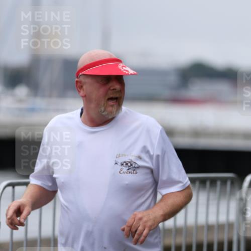 16.08.2026 - KN Förde Triathlon 2026 Antke Förster http://msf.ph/oto/9997436 16.08.2026 12:13:05 Laufen  meine-sportfotos.de
