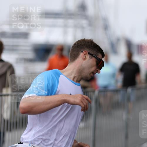 16.08.2026 - KN Förde Triathlon 2026 Antke Förster http://msf.ph/oto/9997507 16.08.2026 12:15:15 Laufen  meine-sportfotos.de