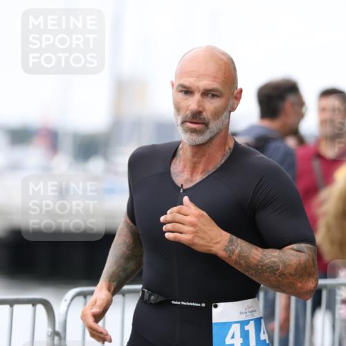 16.08.2026 - KN Förde Triathlon 2026 Antke Förster http://msf.ph/oto/9997541 16.08.2026 12:16:04 Laufen  meine-sportfotos.de