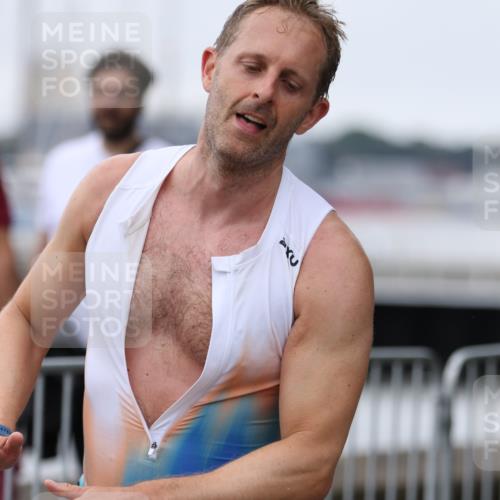 16.08.2026 - KN Förde Triathlon 2026 Antke Förster http://msf.ph/oto/9997544 16.08.2026 12:16:07 Laufen  meine-sportfotos.de