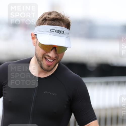 16.08.2026 - KN Förde Triathlon 2026 Antke Förster http://msf.ph/oto/9997552 16.08.2026 12:16:14 Laufen  meine-sportfotos.de