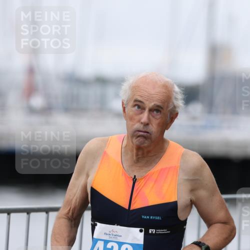 16.08.2026 - KN Förde Triathlon 2026 Antke Förster http://msf.ph/oto/9997616 16.08.2026 12:17:53 Laufen  meine-sportfotos.de