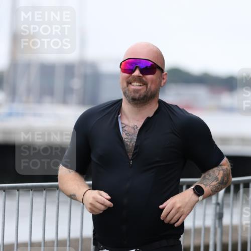 16.08.2026 - KN Förde Triathlon 2026 Antke Förster http://msf.ph/oto/9997620 16.08.2026 12:17:56 Laufen  meine-sportfotos.de