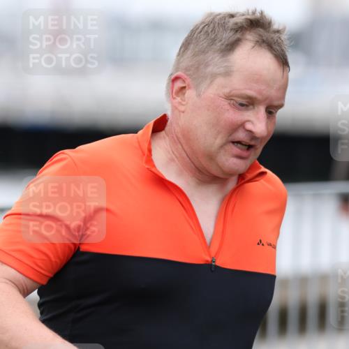 16.08.2026 - KN Förde Triathlon 2026 Antke Förster http://msf.ph/oto/9997635 16.08.2026 12:18:08 Laufen  meine-sportfotos.de