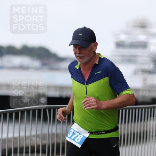 16.08.2026 - KN Förde Triathlon 2026 Antke Förster http://msf.ph/oto/9997642 16.08.2026 12:18:49 Laufen  meine-sportfotos.de