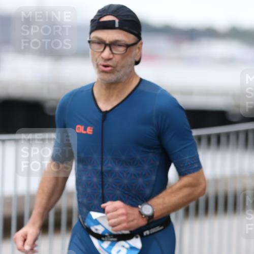 16.08.2026 - KN Förde Triathlon 2026 Antke Förster http://msf.ph/oto/9997647 16.08.2026 12:18:53 Laufen  meine-sportfotos.de