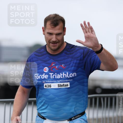 16.08.2026 - KN Förde Triathlon 2026 Antke Förster http://msf.ph/oto/9997658 16.08.2026 12:19:10 Laufen  meine-sportfotos.de