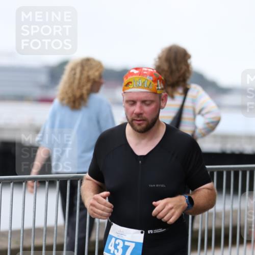 16.08.2026 - KN Förde Triathlon 2026 Antke Förster http://msf.ph/oto/9997664 16.08.2026 12:19:19 Laufen  meine-sportfotos.de