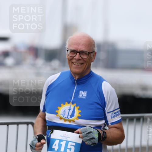 16.08.2026 - KN Förde Triathlon 2026 Antke Förster http://msf.ph/oto/9997674 16.08.2026 12:19:35 Laufen  meine-sportfotos.de
