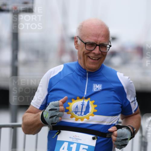 16.08.2026 - KN Förde Triathlon 2026 Antke Förster http://msf.ph/oto/9997675 16.08.2026 12:19:36 Laufen  meine-sportfotos.de