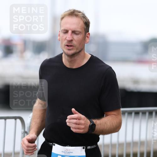16.08.2026 - KN Förde Triathlon 2026 Antke Förster http://msf.ph/oto/9997683 16.08.2026 12:19:46 Laufen  meine-sportfotos.de