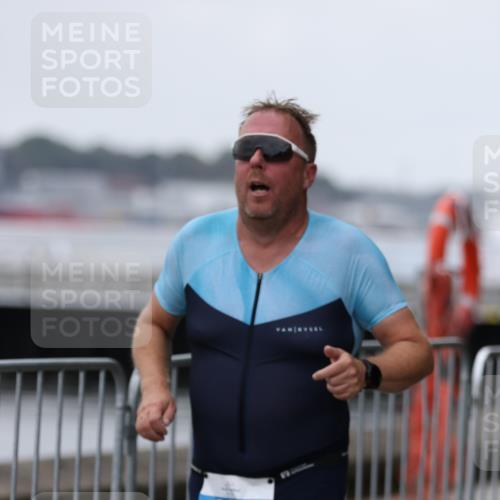 16.08.2026 - KN Förde Triathlon 2026 Antke Förster http://msf.ph/oto/9997698 16.08.2026 12:20:08 Laufen  meine-sportfotos.de