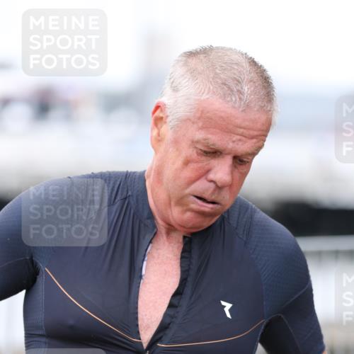 16.08.2026 - KN Förde Triathlon 2026 Antke Förster http://msf.ph/oto/9997727 16.08.2026 12:21:15 Laufen  meine-sportfotos.de