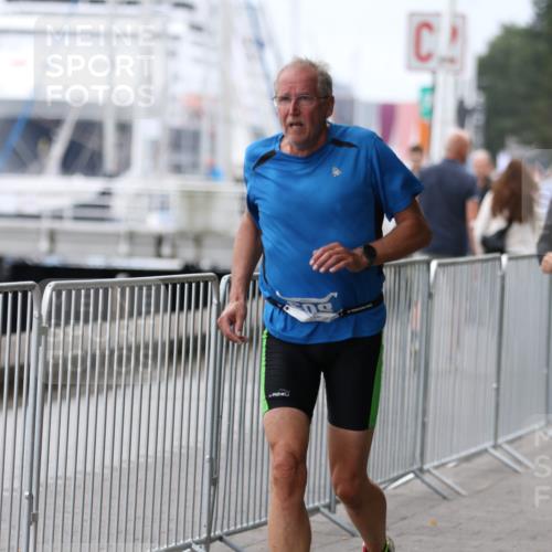 16.08.2026 - KN Förde Triathlon 2026 Antke Förster http://msf.ph/oto/9997728 16.08.2026 12:21:17 Laufen  meine-sportfotos.de