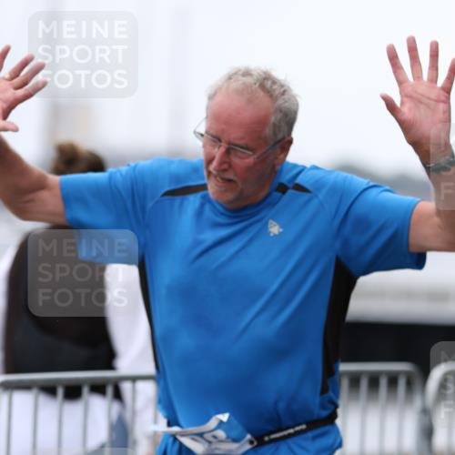 16.08.2026 - KN Förde Triathlon 2026 Antke Förster http://msf.ph/oto/9997732 16.08.2026 12:21:20 Laufen  meine-sportfotos.de
