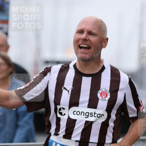 16.08.2026 - KN Förde Triathlon 2026 Antke Förster http://msf.ph/oto/9997756 16.08.2026 12:21:56 Laufen  meine-sportfotos.de
