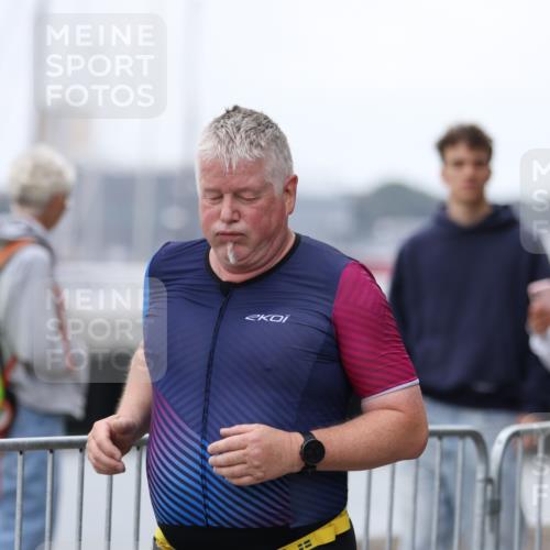 16.08.2026 - KN Förde Triathlon 2026 Antke Förster http://msf.ph/oto/9997770 16.08.2026 12:22:20 Laufen  meine-sportfotos.de