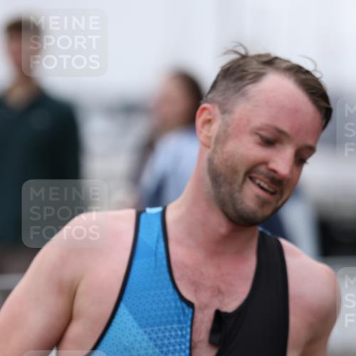 16.08.2026 - KN Förde Triathlon 2026 Antke Förster http://msf.ph/oto/9997789 16.08.2026 12:22:52 Laufen  meine-sportfotos.de
