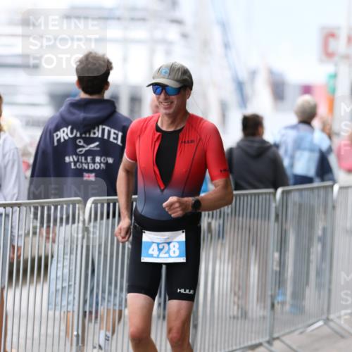 16.08.2026 - KN Förde Triathlon 2026 Antke Förster http://msf.ph/oto/9997798 16.08.2026 12:23:14 Laufen  meine-sportfotos.de