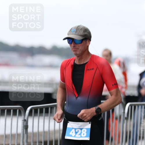 16.08.2026 - KN Förde Triathlon 2026 Antke Förster http://msf.ph/oto/9997799 16.08.2026 12:23:16 Laufen  meine-sportfotos.de
