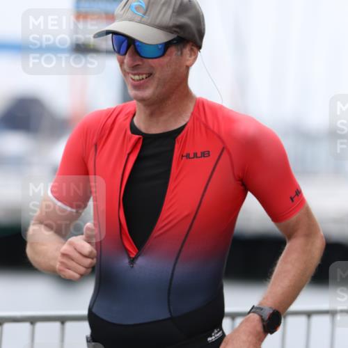 16.08.2026 - KN Förde Triathlon 2026 Antke Förster http://msf.ph/oto/9997802 16.08.2026 12:23:18 Laufen  meine-sportfotos.de