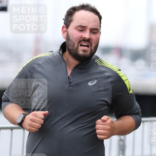 16.08.2026 - KN Förde Triathlon 2026 Antke Förster http://msf.ph/oto/9997806 16.08.2026 12:23:21 Laufen  meine-sportfotos.de