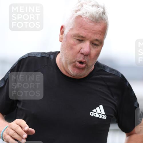 16.08.2026 - KN Förde Triathlon 2026 Antke Förster http://msf.ph/oto/9997811 16.08.2026 12:23:28 Laufen  meine-sportfotos.de