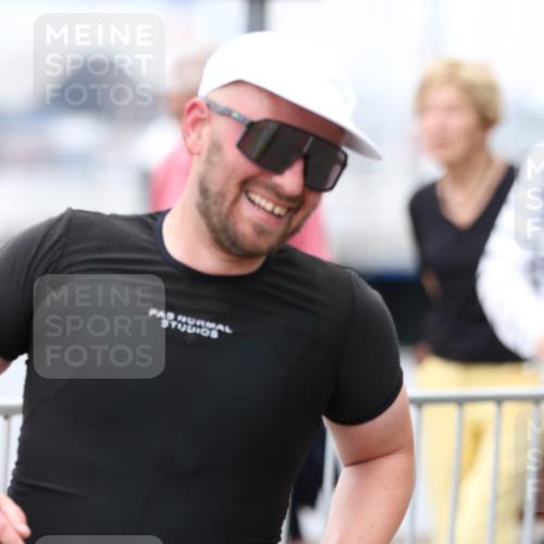 16.08.2026 - KN Förde Triathlon 2026 Antke Förster http://msf.ph/oto/9997819 16.08.2026 12:23:51 Laufen  meine-sportfotos.de