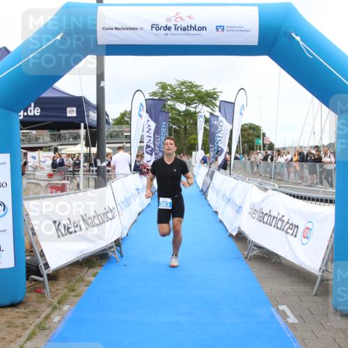 16.08.2026 - KN Förde Triathlon 2026 Markus Tischler http://msf.ph/oto/9997833 16.08.2026 12:02:28 Ziel 363, 363 meine-sportfotos.de
