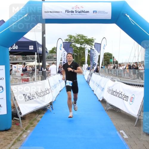 16.08.2026 - KN Förde Triathlon 2026 Markus Tischler http://msf.ph/oto/9997841 16.08.2026 12:02:28 Ziel 363, 363 meine-sportfotos.de